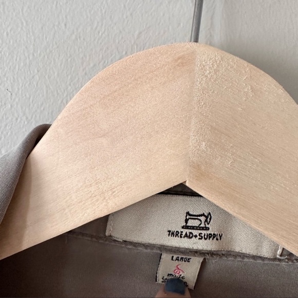 thread & supply soft button down cropped shirt - Picture 6 of 6